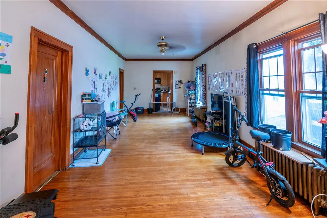307 West Avenue, East Rochester, New York 14445, East Rochester, New York 14445, 7 Bedrooms Bedrooms, ,3 BathroomsBathrooms,Residential,Closed,307 West Avenue, East Rochester, New York 14445,R1609216