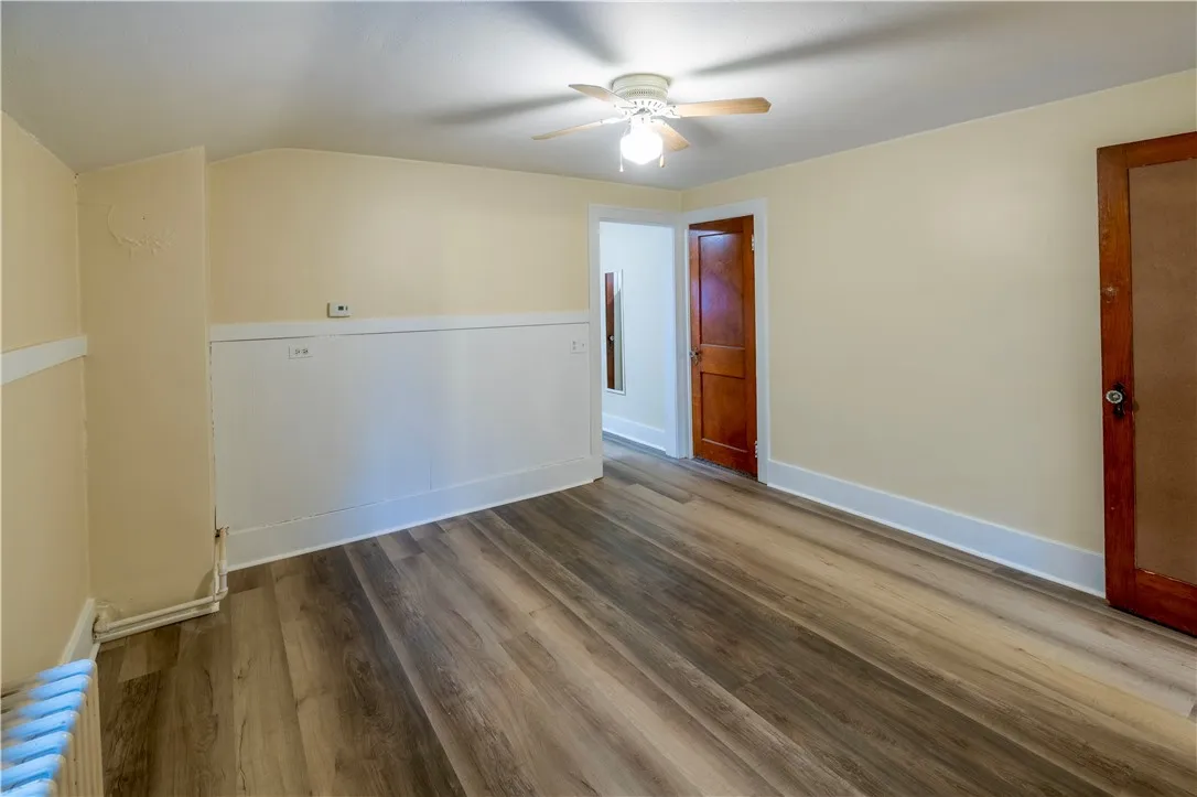 307 West Avenue, East Rochester, New York 14445, East Rochester, New York 14445, 7 Bedrooms Bedrooms, ,3 BathroomsBathrooms,Residential,Closed,307 West Avenue, East Rochester, New York 14445,R1609216