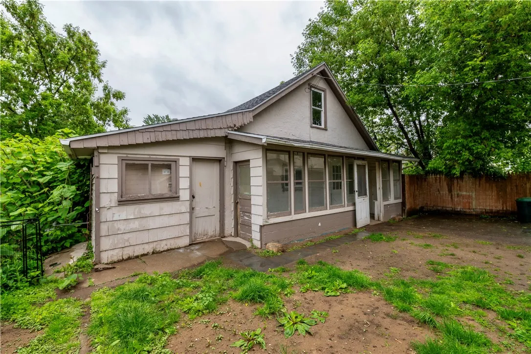 307 West Avenue, East Rochester, New York 14445, East Rochester, New York 14445, 7 Bedrooms Bedrooms, ,3 BathroomsBathrooms,Residential,Closed,307 West Avenue, East Rochester, New York 14445,R1609216