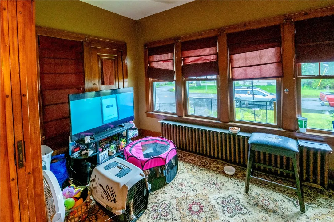 307 West Avenue, East Rochester, New York 14445, East Rochester, New York 14445, 7 Bedrooms Bedrooms, ,3 BathroomsBathrooms,Residential,Closed,307 West Avenue, East Rochester, New York 14445,R1609216