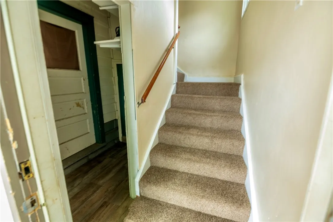 307 West Avenue, East Rochester, New York 14445, East Rochester, New York 14445, 7 Bedrooms Bedrooms, ,3 BathroomsBathrooms,Residential,Closed,307 West Avenue, East Rochester, New York 14445,R1609216