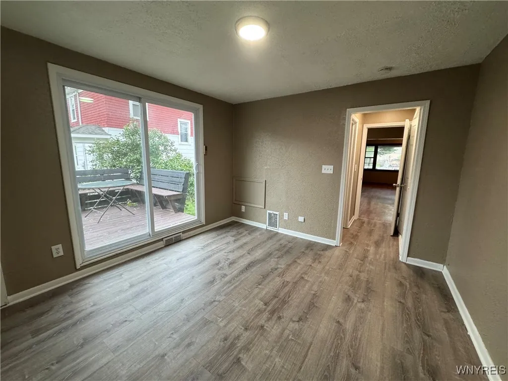 171 56th Street, Niagara Falls, New York 14304, Niagara Falls, New York 14304, 4 Bedrooms Bedrooms, 9 Rooms Rooms,2 BathroomsBathrooms,Residential,Closed,171 56th Street, Niagara Falls, New York 14304,B1606520