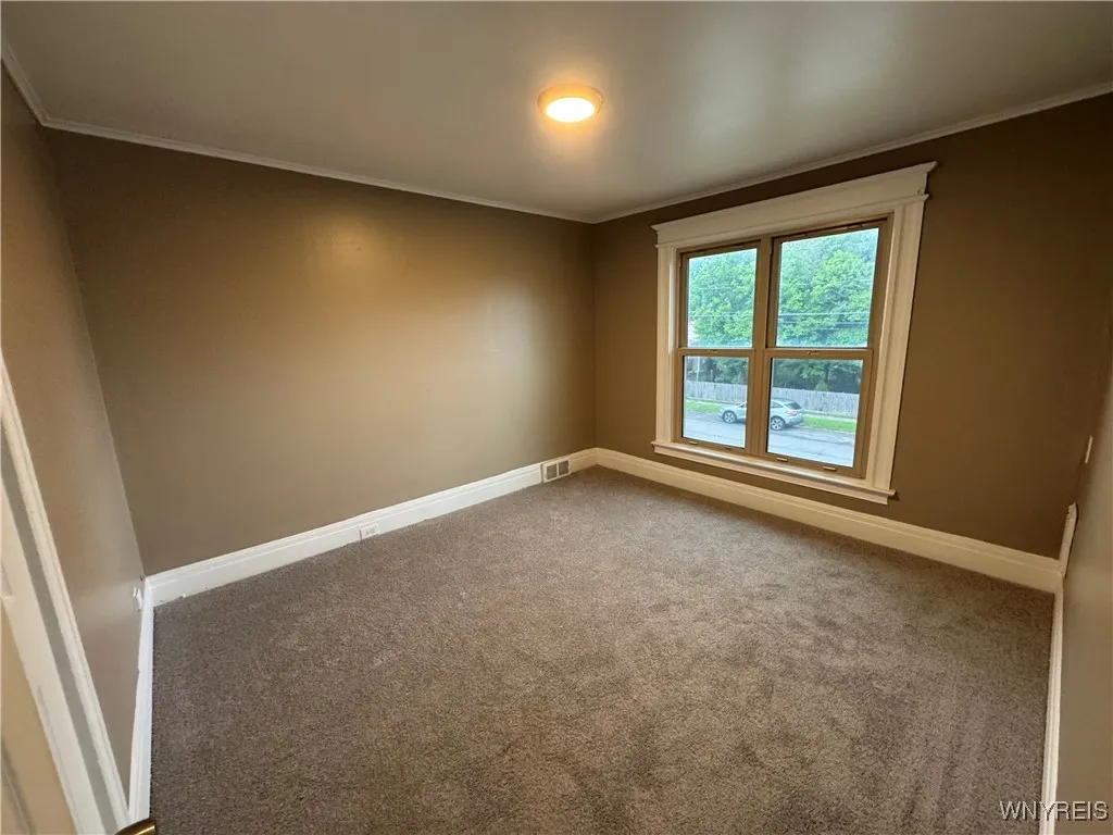 171 56th Street, Niagara Falls, New York 14304, Niagara Falls, New York 14304, 4 Bedrooms Bedrooms, 9 Rooms Rooms,2 BathroomsBathrooms,Residential,Closed,171 56th Street, Niagara Falls, New York 14304,B1606520