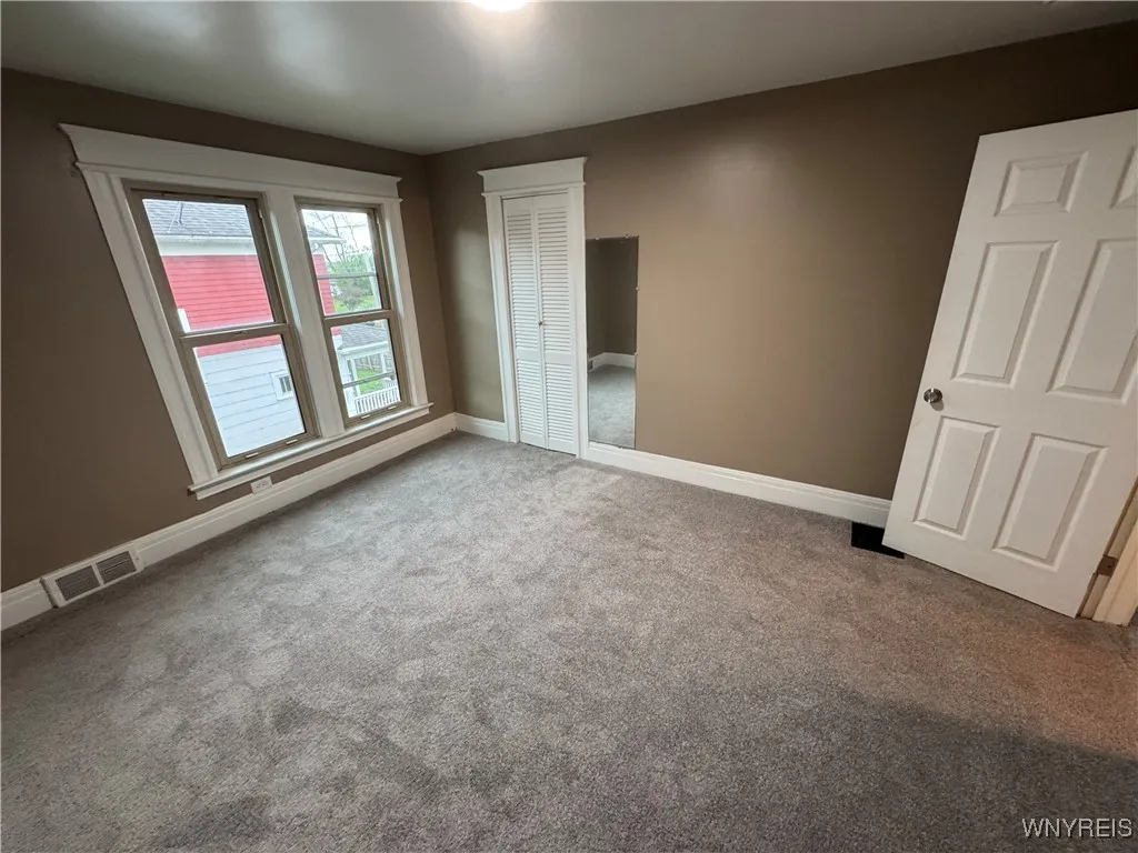 171 56th Street, Niagara Falls, New York 14304, Niagara Falls, New York 14304, 4 Bedrooms Bedrooms, 9 Rooms Rooms,2 BathroomsBathrooms,Residential,Closed,171 56th Street, Niagara Falls, New York 14304,B1606520