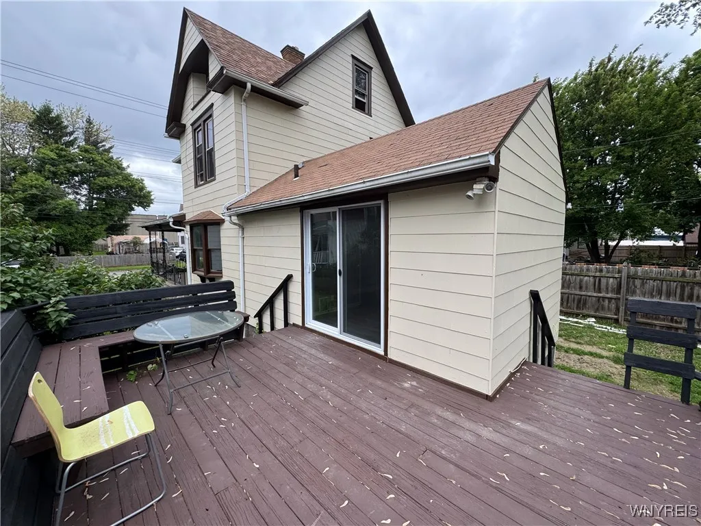 171 56th Street, Niagara Falls, New York 14304, Niagara Falls, New York 14304, 4 Bedrooms Bedrooms, 9 Rooms Rooms,2 BathroomsBathrooms,Residential,Closed,171 56th Street, Niagara Falls, New York 14304,B1606520