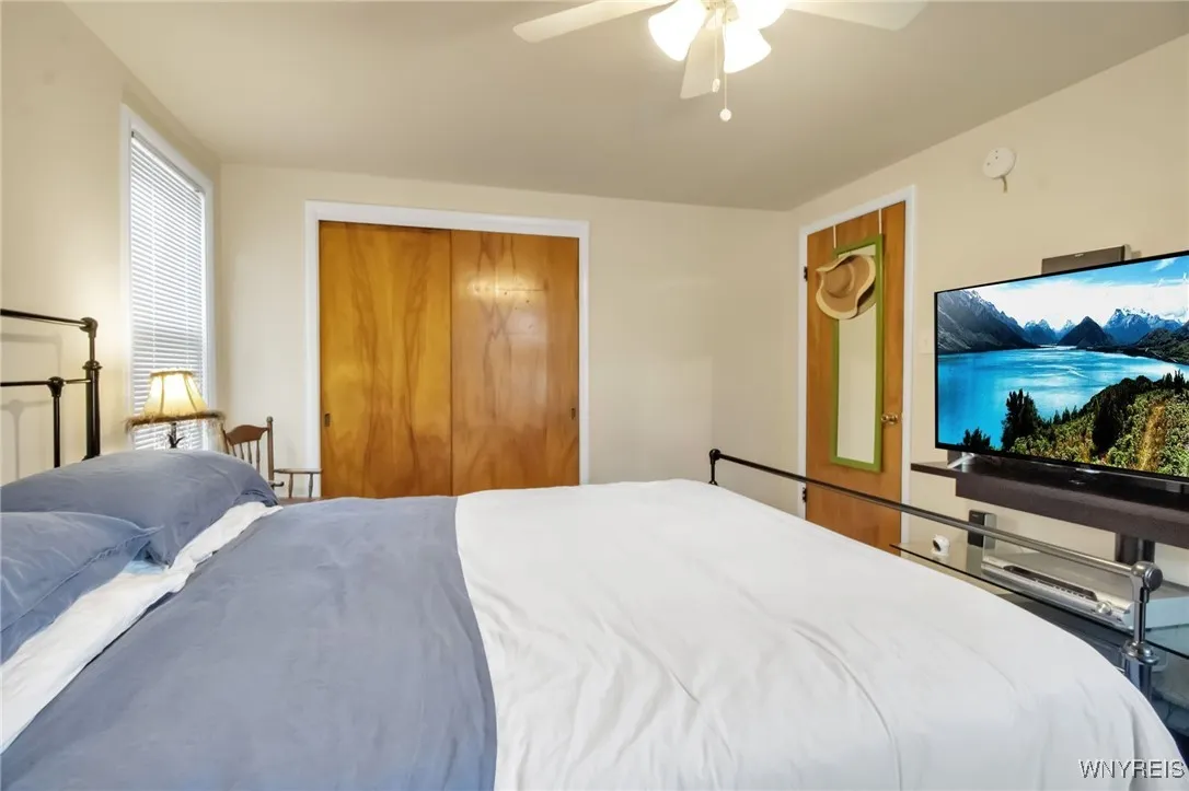 202 Tremaine Avenue, Tonawanda-town, New York 1421, Tonawanda, New York 14217, 4 Bedrooms Bedrooms, ,2 BathroomsBathrooms,Residential,Closed,202 Tremaine Avenue, Tonawanda-town, New York 1421,B1609612