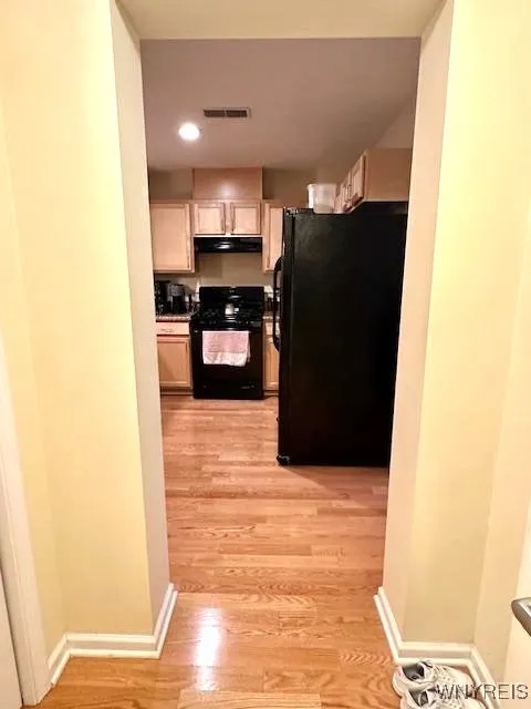 786 Kenmore Avenue 8, Buffalo, New York 14216, Buffalo, New York 14216, 1 Bedroom Bedrooms, 5 Rooms Rooms,1 BathroomBathrooms,Residential Lease,For Rent,786 Kenmore Avenue 8, Buffalo, New York 14216,B1609683