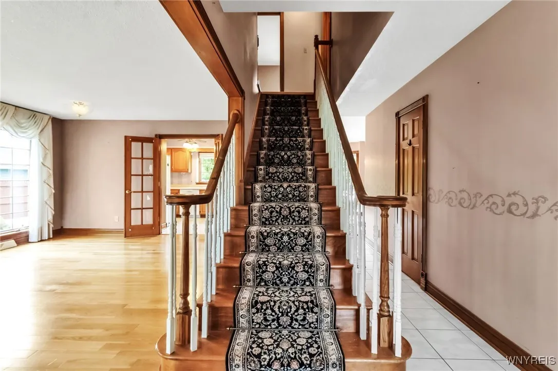 6675 Rohr Street, Wheatfield, New York 14304, Wheatfield, New York 14304, 3 Bedrooms Bedrooms, 9 Rooms Rooms,3 BathroomsBathrooms,Residential,Closed,6675 Rohr Street, Wheatfield, New York 14304,0,B1609615