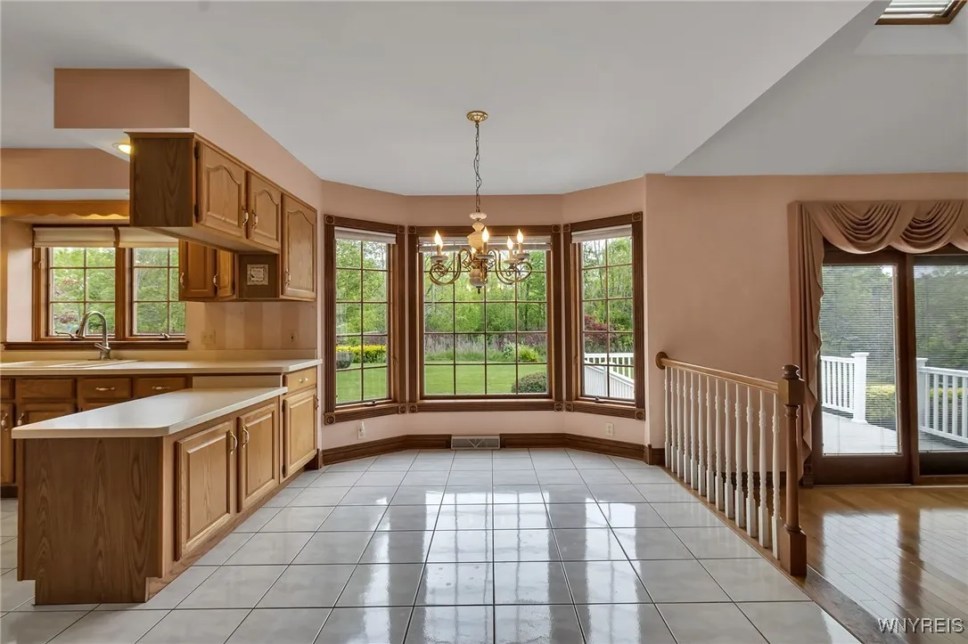 6675 Rohr Street, Wheatfield, New York 14304, Wheatfield, New York 14304, 3 Bedrooms Bedrooms, 9 Rooms Rooms,3 BathroomsBathrooms,Residential,Closed,6675 Rohr Street, Wheatfield, New York 14304,0,B1609615