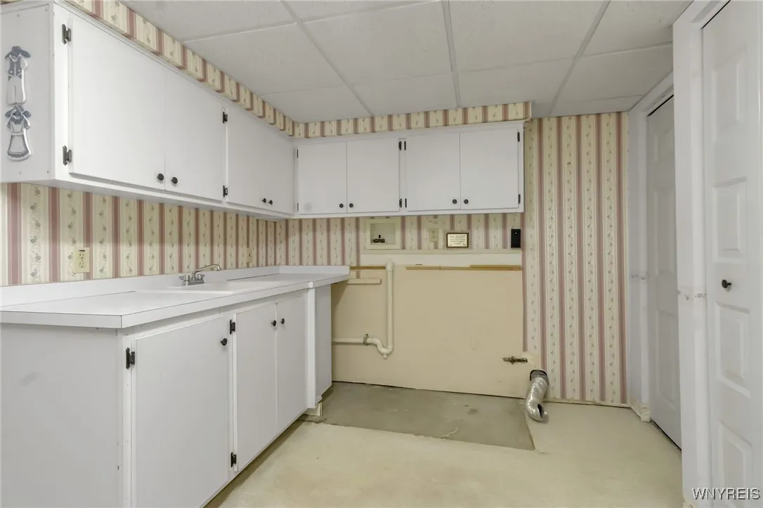 6675 Rohr Street, Wheatfield, New York 14304, Wheatfield, New York 14304, 3 Bedrooms Bedrooms, 9 Rooms Rooms,3 BathroomsBathrooms,Residential,Closed,6675 Rohr Street, Wheatfield, New York 14304,0,B1609615