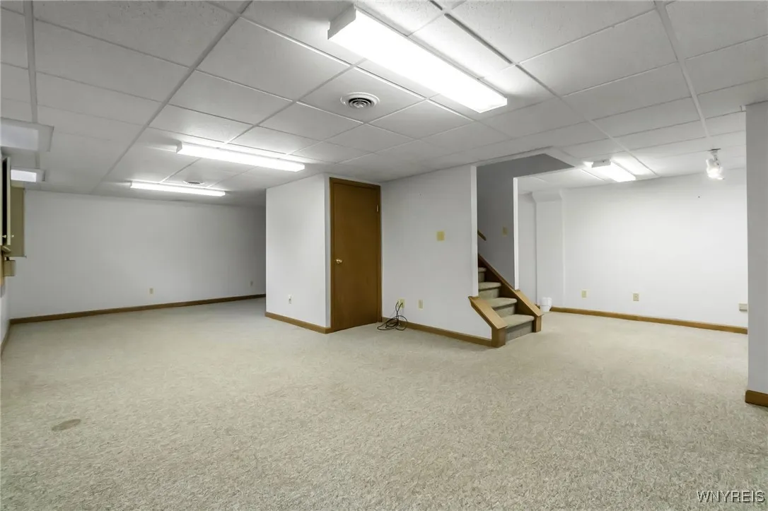 6675 Rohr Street, Wheatfield, New York 14304, Wheatfield, New York 14304, 3 Bedrooms Bedrooms, 9 Rooms Rooms,3 BathroomsBathrooms,Residential,Closed,6675 Rohr Street, Wheatfield, New York 14304,0,B1609615