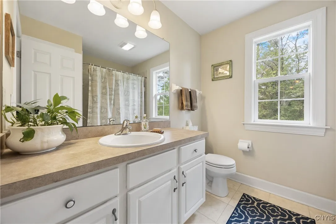 8105 Wilbarham Run, Pompey, New York 13104, Pompey, New York 13104, 3 Bedrooms Bedrooms, 8 Rooms Rooms,2 BathroomsBathrooms,Residential,Closed,8105 Wilbarham Run, Pompey, New York 13104,0,S1609526