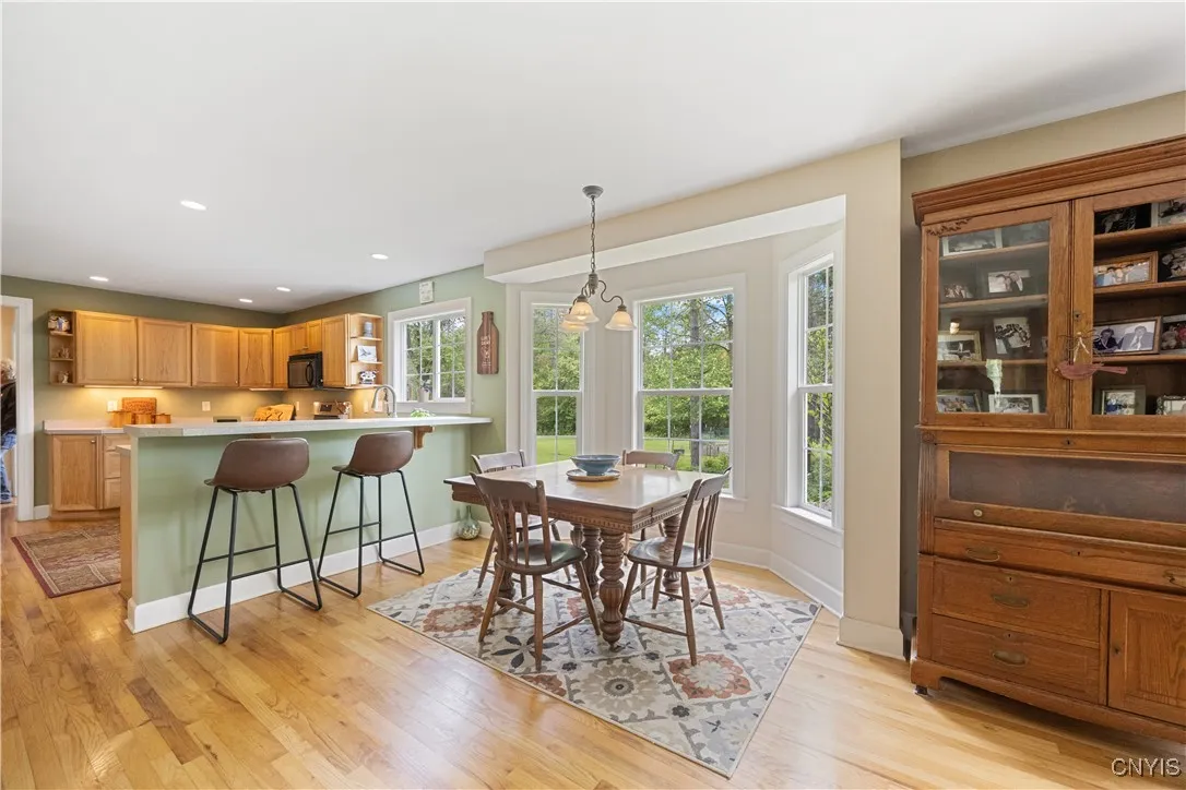 8105 Wilbarham Run, Pompey, New York 13104, Pompey, New York 13104, 3 Bedrooms Bedrooms, 8 Rooms Rooms,2 BathroomsBathrooms,Residential,Closed,8105 Wilbarham Run, Pompey, New York 13104,0,S1609526