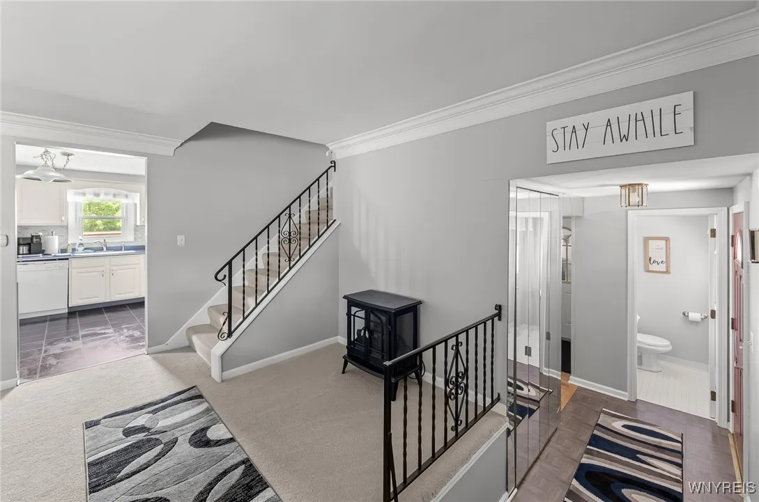 13 Robin Court, West Seneca, New York 14224, West Seneca, New York 14224, 3 Bedrooms Bedrooms, 7 Rooms Rooms,1 BathroomBathrooms,Residential,Closed,13 Robin Court, West Seneca, New York 14224,B1609664