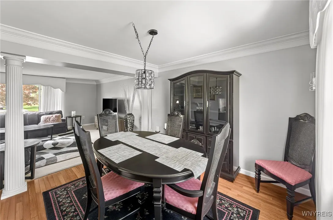 13 Robin Court, West Seneca, New York 14224, West Seneca, New York 14224, 3 Bedrooms Bedrooms, 7 Rooms Rooms,1 BathroomBathrooms,Residential,Closed,13 Robin Court, West Seneca, New York 14224,B1609664