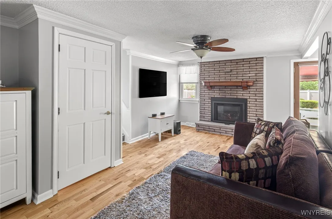 13 Robin Court, West Seneca, New York 14224, West Seneca, New York 14224, 3 Bedrooms Bedrooms, 7 Rooms Rooms,1 BathroomBathrooms,Residential,Closed,13 Robin Court, West Seneca, New York 14224,B1609664