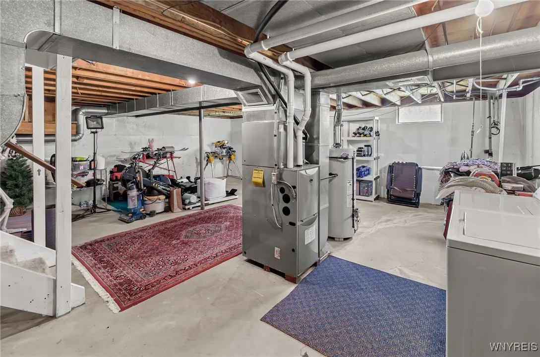 13 Robin Court, West Seneca, New York 14224, West Seneca, New York 14224, 3 Bedrooms Bedrooms, 7 Rooms Rooms,1 BathroomBathrooms,Residential,Closed,13 Robin Court, West Seneca, New York 14224,B1609664