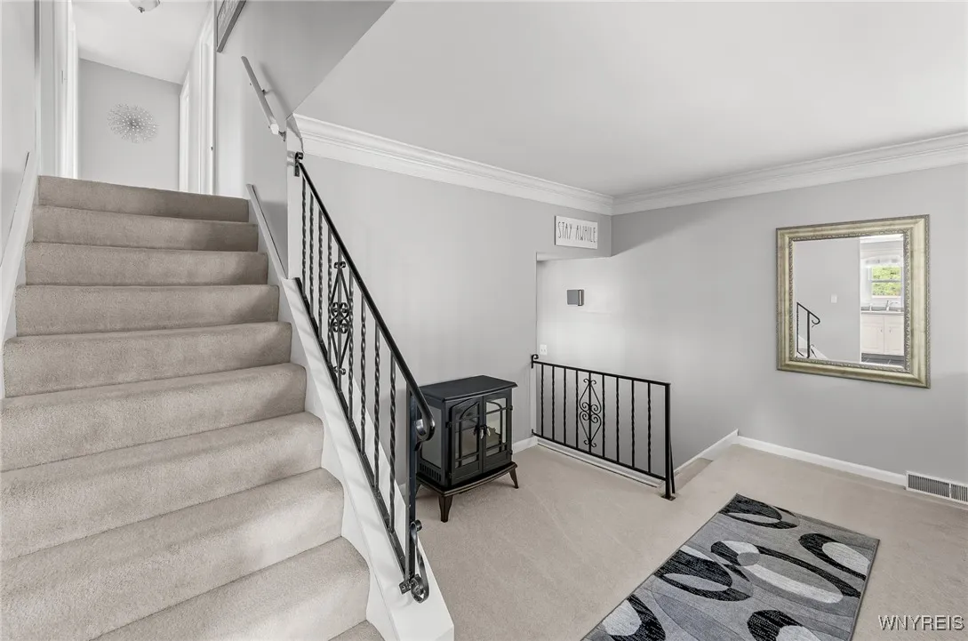 13 Robin Court, West Seneca, New York 14224, West Seneca, New York 14224, 3 Bedrooms Bedrooms, 7 Rooms Rooms,1 BathroomBathrooms,Residential,Closed,13 Robin Court, West Seneca, New York 14224,B1609664