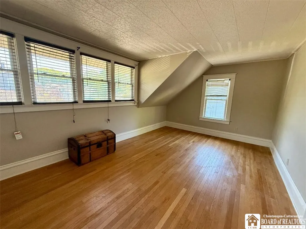 21 Juliet Street, Jamestown, New York 14701, Jamestown, New York 14701, 2 Bedrooms Bedrooms, 5 Rooms Rooms,1 BathroomBathrooms,Residential,Closed,21 Juliet Street, Jamestown, New York 14701,0,R1609532