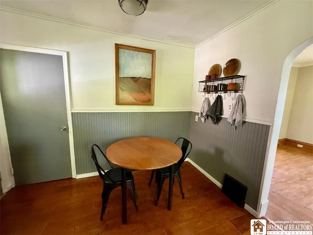 21 Juliet Street, Jamestown, New York 14701, Jamestown, New York 14701, 2 Bedrooms Bedrooms, 5 Rooms Rooms,1 BathroomBathrooms,Residential,Closed,21 Juliet Street, Jamestown, New York 14701,0,R1609532