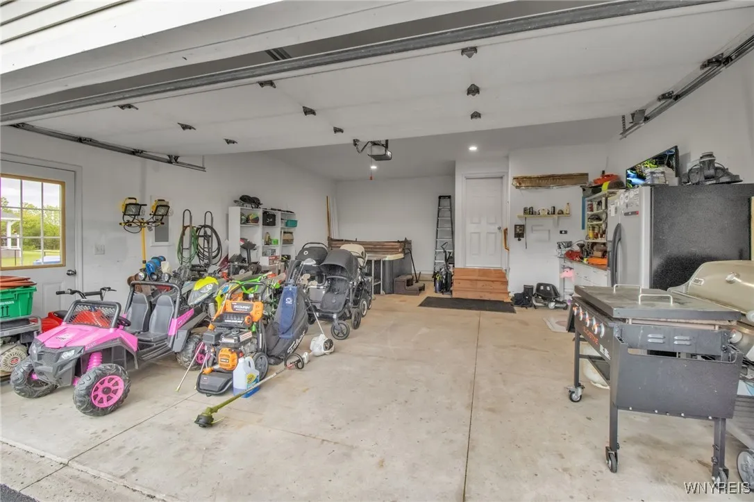 4343 Lockport Road, Cambria, New York 14094, Cambria, New York 14094, 3 Bedrooms Bedrooms, 9 Rooms Rooms,2 BathroomsBathrooms,Residential,Closed,4343 Lockport Road, Cambria, New York 14094,0,B1609536
