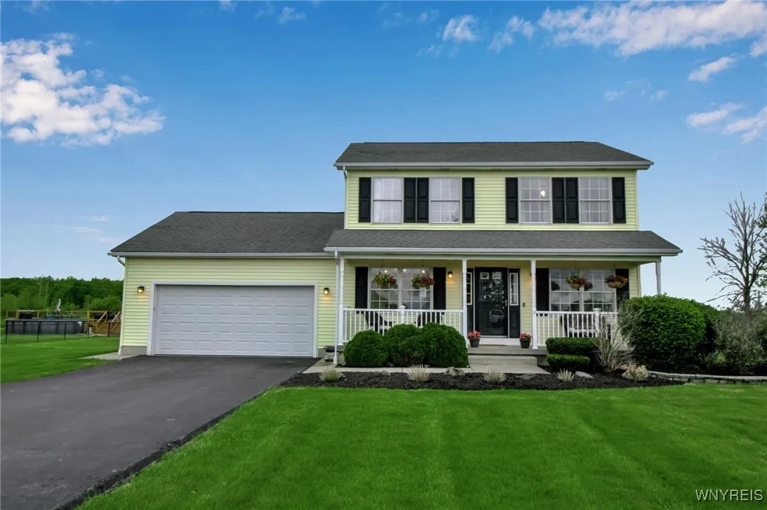 4343 Lockport Road, Cambria, New York 14094, Cambria, New York 14094, 3 Bedrooms Bedrooms, 9 Rooms Rooms,2 BathroomsBathrooms,Residential,Closed,4343 Lockport Road, Cambria, New York 14094,0,B1609536