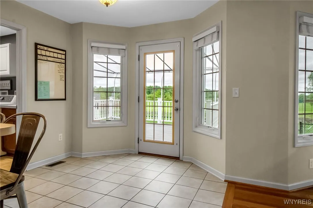 4343 Lockport Road, Cambria, New York 14094, Cambria, New York 14094, 3 Bedrooms Bedrooms, 9 Rooms Rooms,2 BathroomsBathrooms,Residential,Closed,4343 Lockport Road, Cambria, New York 14094,0,B1609536