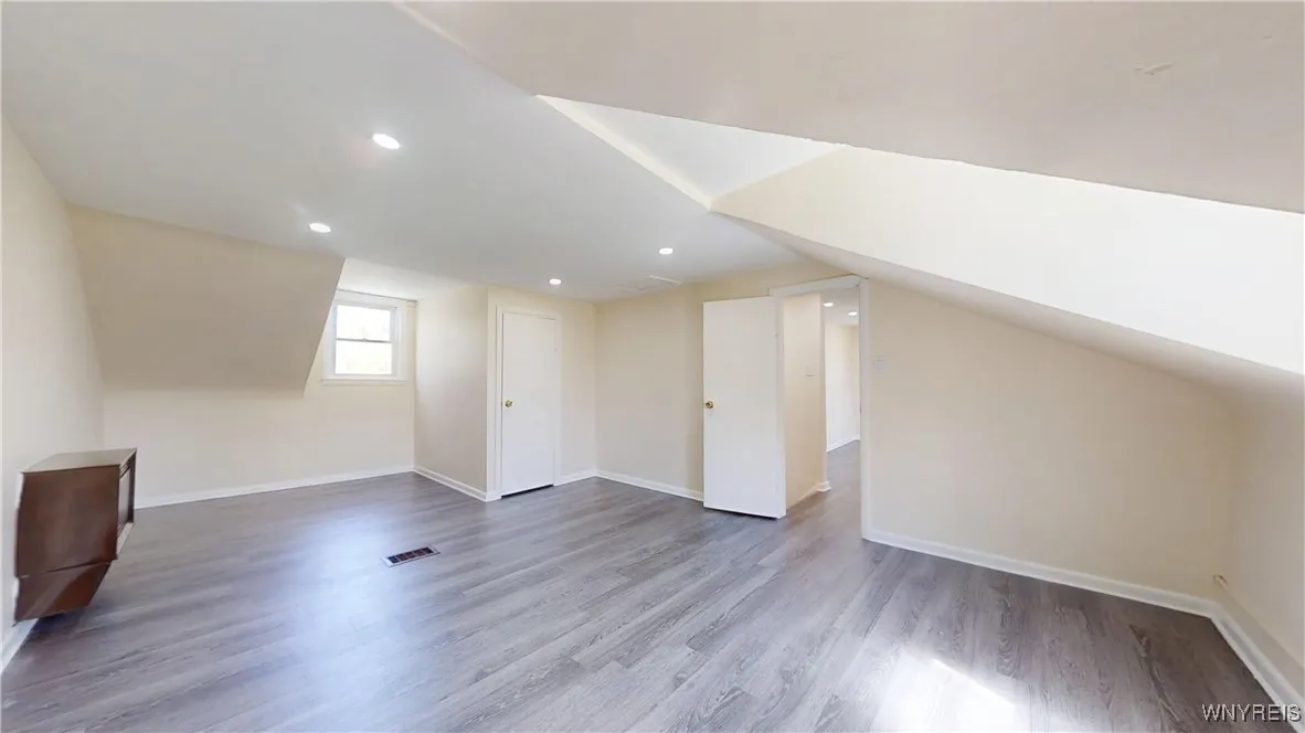 7847 Erie Road, Evans, New York 14047, Evans, New York 14047, 4 Bedrooms Bedrooms, 6 Rooms Rooms,2 BathroomsBathrooms,Residential,Closed,7847 Erie Road, Evans, New York 14047,0,B1609453