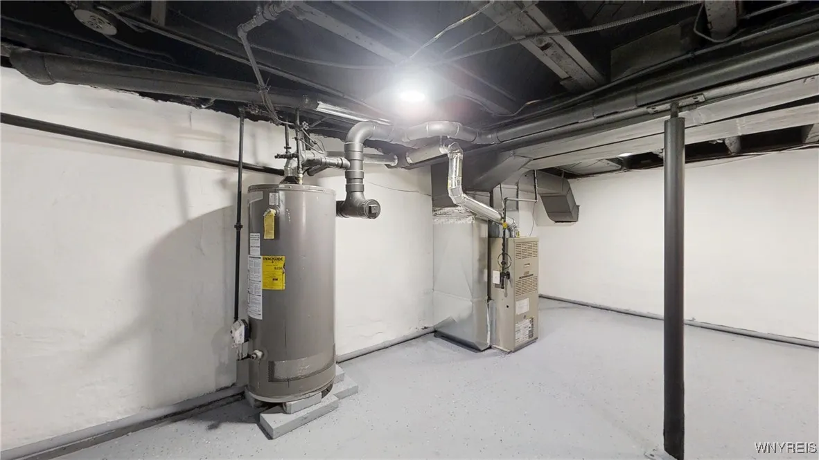 7847 Erie Road, Evans, New York 14047, Evans, New York 14047, 4 Bedrooms Bedrooms, 6 Rooms Rooms,2 BathroomsBathrooms,Residential,Closed,7847 Erie Road, Evans, New York 14047,0,B1609453