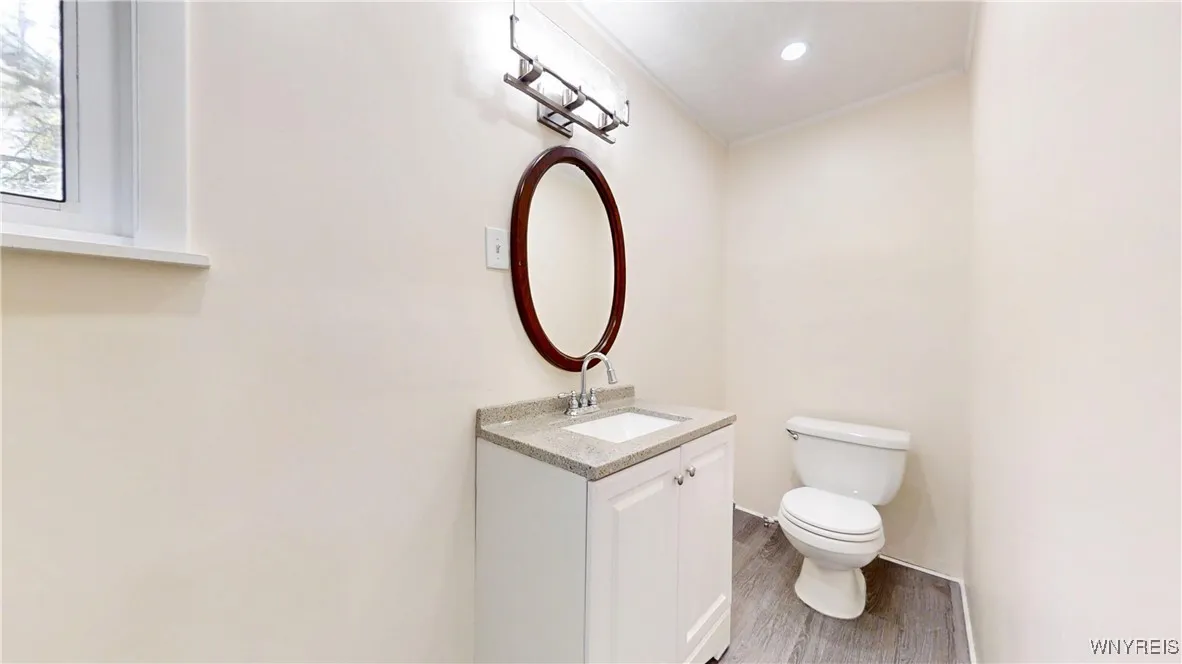 7847 Erie Road, Evans, New York 14047, Evans, New York 14047, 4 Bedrooms Bedrooms, 6 Rooms Rooms,2 BathroomsBathrooms,Residential,Closed,7847 Erie Road, Evans, New York 14047,0,B1609453