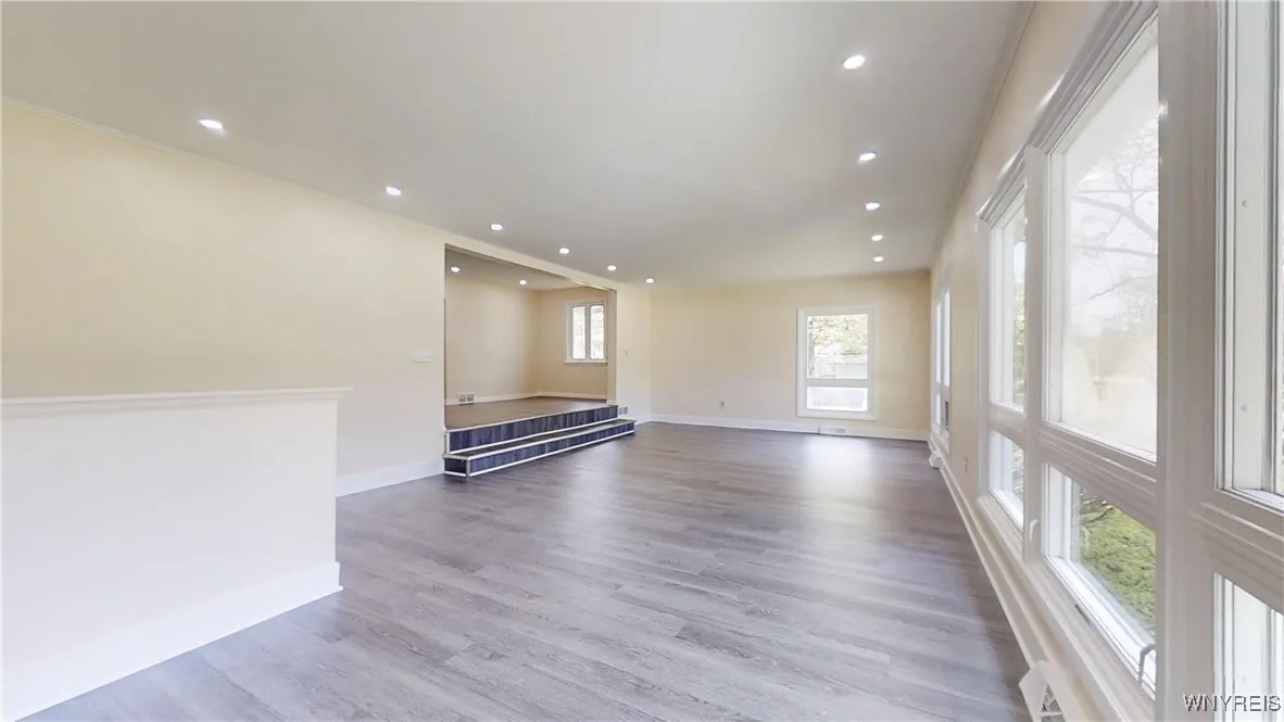 7847 Erie Road, Evans, New York 14047, Evans, New York 14047, 4 Bedrooms Bedrooms, 6 Rooms Rooms,2 BathroomsBathrooms,Residential,Closed,7847 Erie Road, Evans, New York 14047,0,B1609453