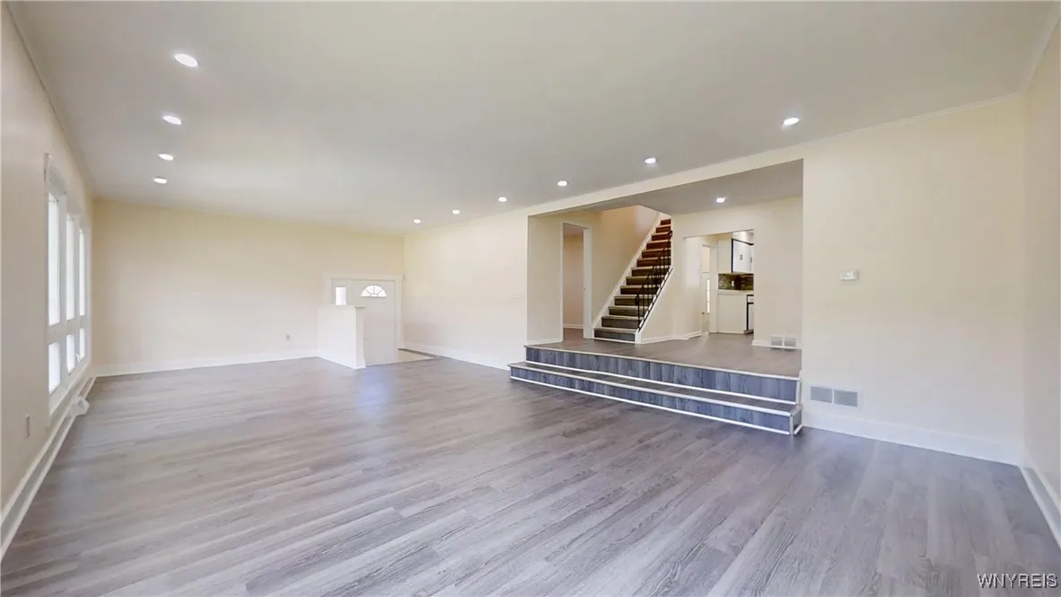 7847 Erie Road, Evans, New York 14047, Evans, New York 14047, 4 Bedrooms Bedrooms, 6 Rooms Rooms,2 BathroomsBathrooms,Residential,Closed,7847 Erie Road, Evans, New York 14047,0,B1609453