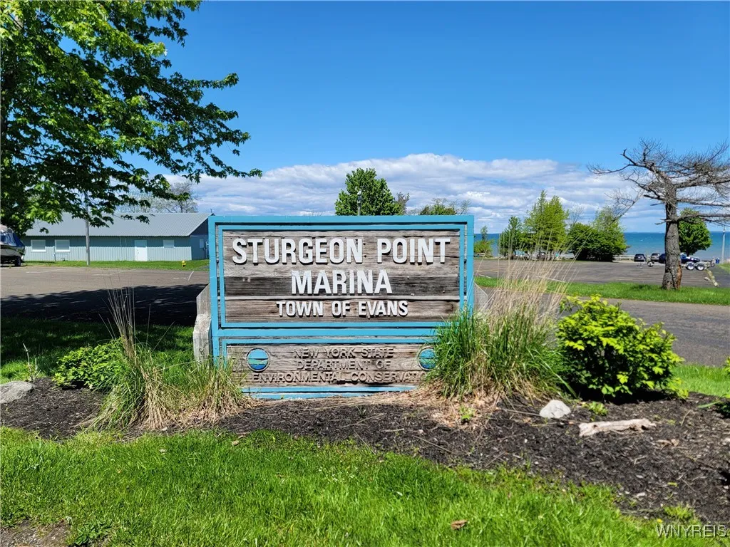 7847 Erie Road, Evans, New York 14047, Evans, New York 14047, 4 Bedrooms Bedrooms, 6 Rooms Rooms,2 BathroomsBathrooms,Residential,Closed,7847 Erie Road, Evans, New York 14047,0,B1609453