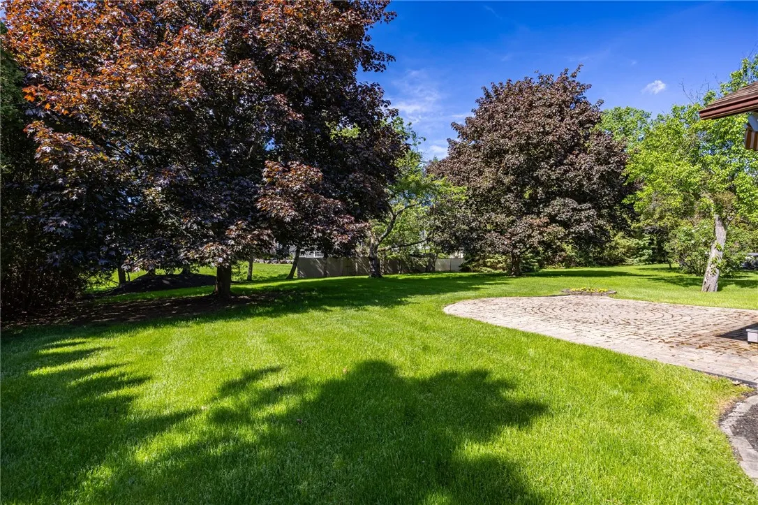 144 Guygrace Lane, Penfield, New York 14580, Penfield, New York 14580, 4 Bedrooms Bedrooms, 9 Rooms Rooms,2 BathroomsBathrooms,Residential,Closed,144 Guygrace Lane, Penfield, New York 14580,R1609731