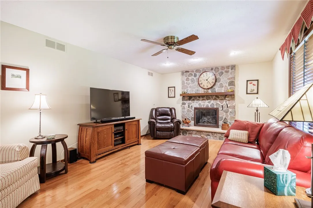 144 Guygrace Lane, Penfield, New York 14580, Penfield, New York 14580, 4 Bedrooms Bedrooms, 9 Rooms Rooms,2 BathroomsBathrooms,Residential,Closed,144 Guygrace Lane, Penfield, New York 14580,R1609731