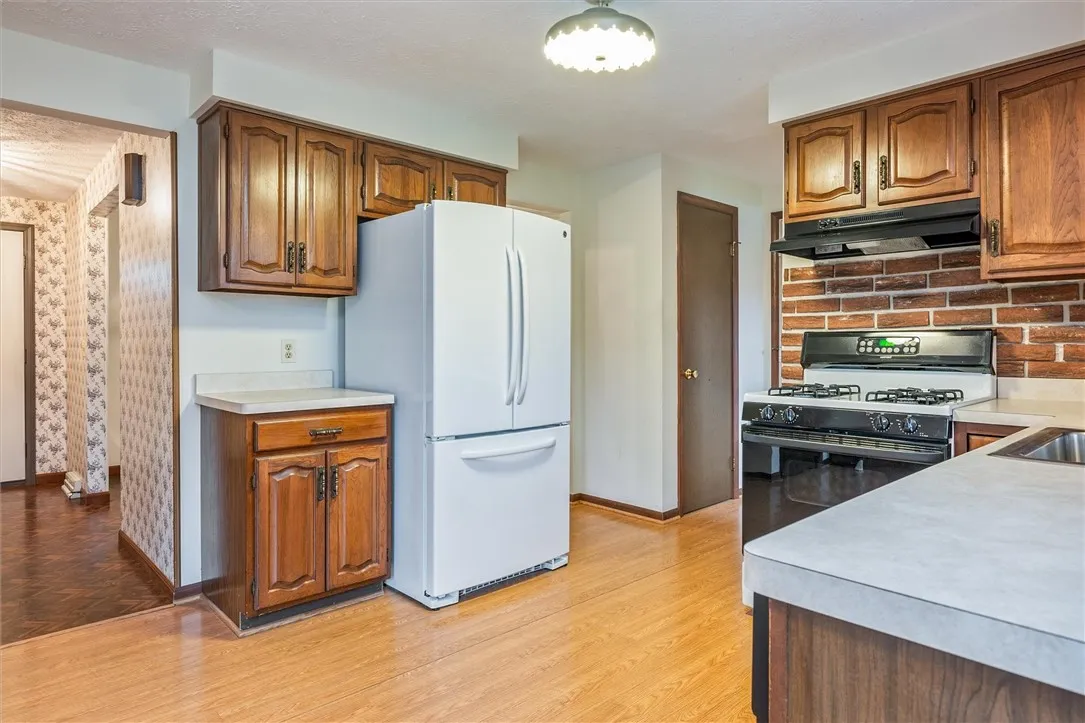 139 Gary Drive, Sweden, New York 14420, Sweden, New York 14420, 3 Bedrooms Bedrooms, 7 Rooms Rooms,1 BathroomBathrooms,Residential,Closed,139 Gary Drive, Sweden, New York 14420,R1606956