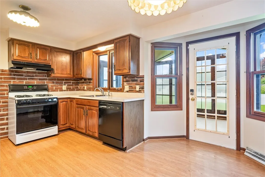 139 Gary Drive, Sweden, New York 14420, Sweden, New York 14420, 3 Bedrooms Bedrooms, 7 Rooms Rooms,1 BathroomBathrooms,Residential,Closed,139 Gary Drive, Sweden, New York 14420,R1606956