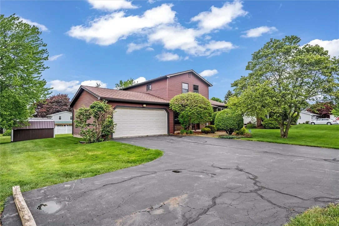 139 Gary Drive, Sweden, New York 14420, Sweden, New York 14420, 3 Bedrooms Bedrooms, 7 Rooms Rooms,1 BathroomBathrooms,Residential,Closed,139 Gary Drive, Sweden, New York 14420,R1606956
