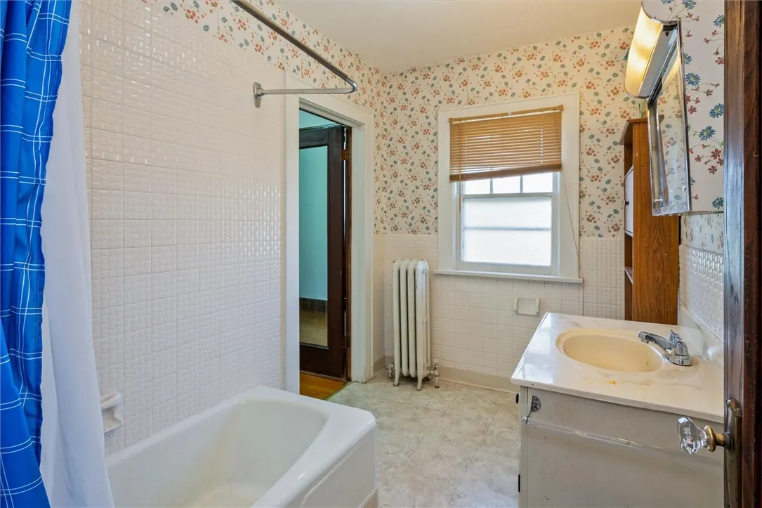 1250 Portland Avenue, Rochester, New York 14621, Rochester, New York 14621, ,Commercial Sale,Closed,1250 Portland Avenue, Rochester, New York 14621,0,R1609636