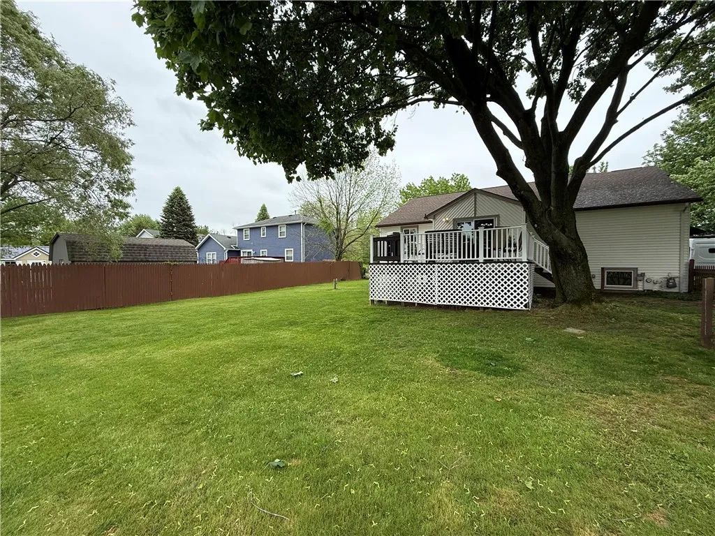 300 Amy Lane, Clarkson, New York 14420, Clarkson, New York 14420, 3 Bedrooms Bedrooms, 9 Rooms Rooms,2 BathroomsBathrooms,Residential,Closed,300 Amy Lane, Clarkson, New York 14420,R1609127