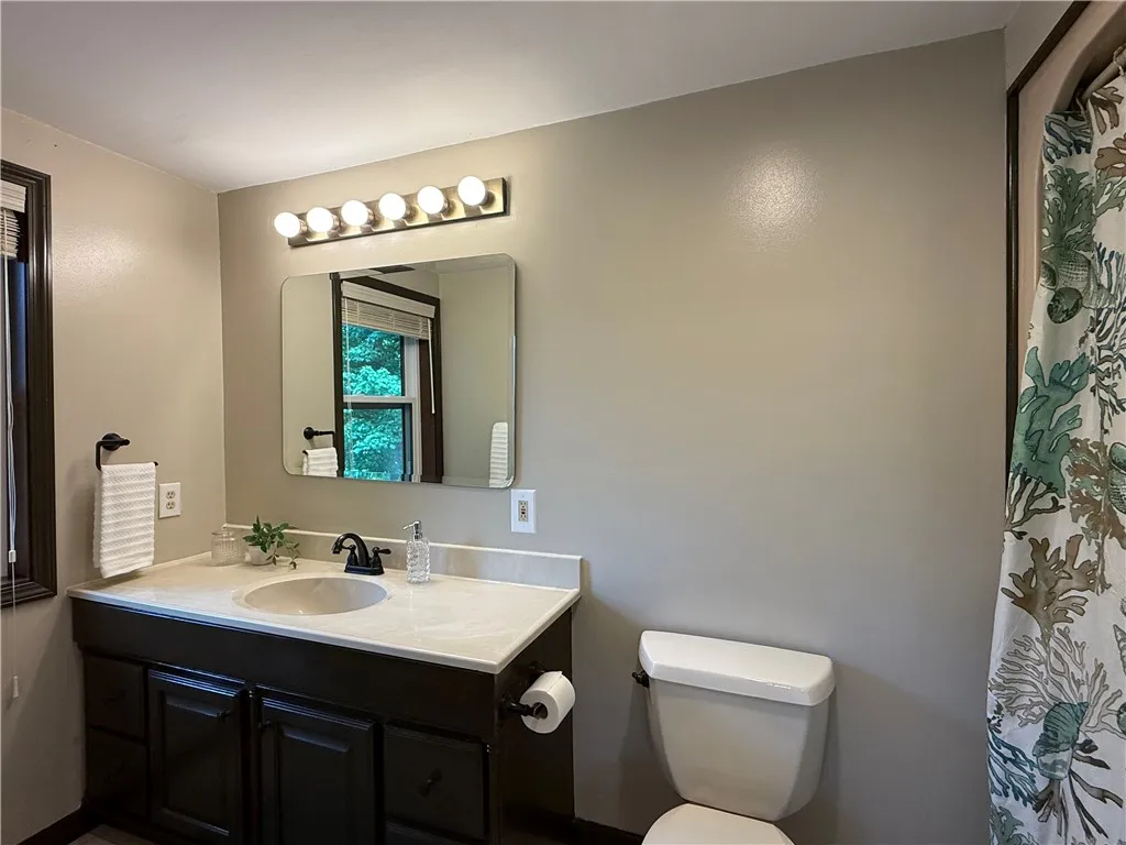 300 Amy Lane, Clarkson, New York 14420, Clarkson, New York 14420, 3 Bedrooms Bedrooms, 9 Rooms Rooms,2 BathroomsBathrooms,Residential,Closed,300 Amy Lane, Clarkson, New York 14420,R1609127
