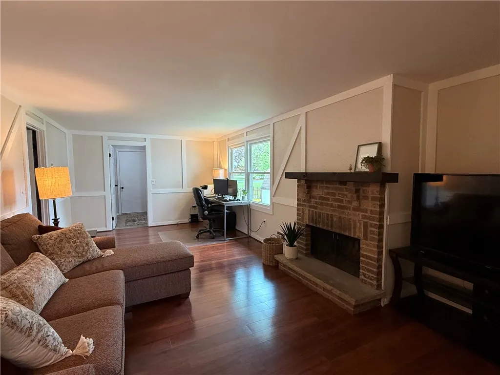 300 Amy Lane, Clarkson, New York 14420, Clarkson, New York 14420, 3 Bedrooms Bedrooms, 9 Rooms Rooms,2 BathroomsBathrooms,Residential,Closed,300 Amy Lane, Clarkson, New York 14420,R1609127