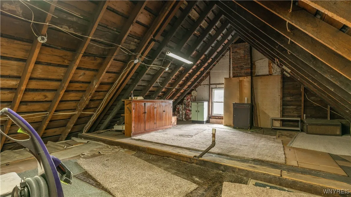 35 Duerstein Street, Buffalo, New York 14210, Buffalo, New York 14210, 6 Bedrooms Bedrooms, ,2 BathroomsBathrooms,Residential,Closed,35 Duerstein Street, Buffalo, New York 14210,B1609687