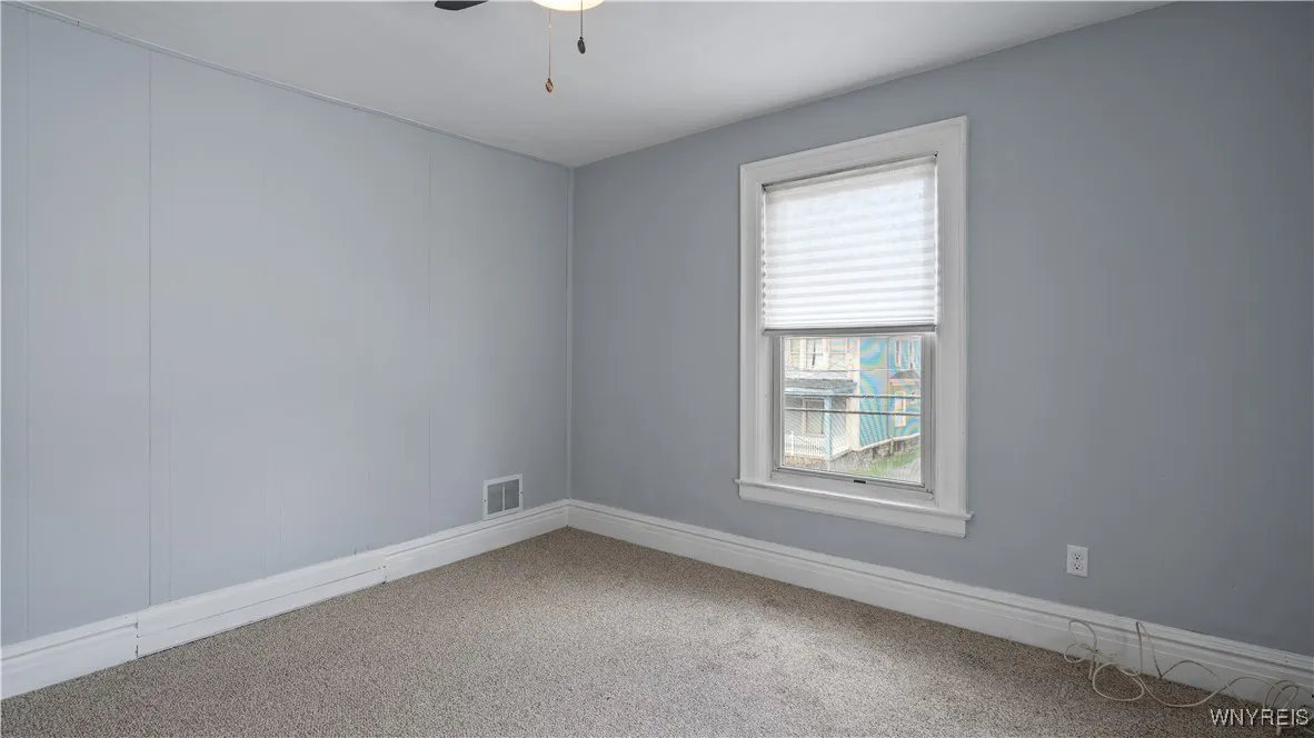 35 Duerstein Street, Buffalo, New York 14210, Buffalo, New York 14210, 6 Bedrooms Bedrooms, ,2 BathroomsBathrooms,Residential,Closed,35 Duerstein Street, Buffalo, New York 14210,B1609687