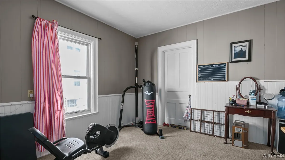 35 Duerstein Street, Buffalo, New York 14210, Buffalo, New York 14210, 6 Bedrooms Bedrooms, ,2 BathroomsBathrooms,Residential,Closed,35 Duerstein Street, Buffalo, New York 14210,B1609687