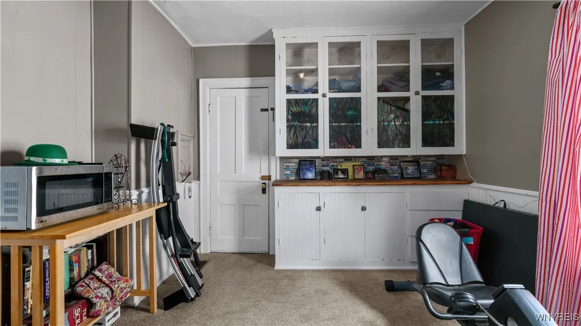 35 Duerstein Street, Buffalo, New York 14210, Buffalo, New York 14210, 6 Bedrooms Bedrooms, ,2 BathroomsBathrooms,Residential,Closed,35 Duerstein Street, Buffalo, New York 14210,B1609687