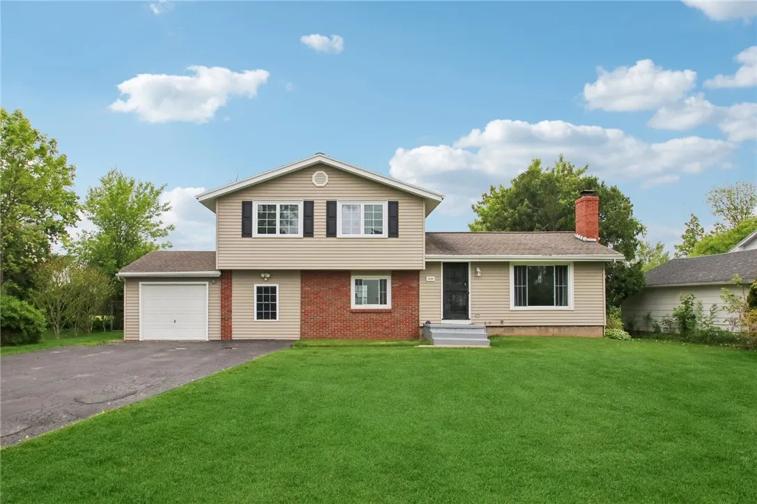 1099 North Greece Road, Greece, New York 14626, Greece, New York 14626, 4 Bedrooms Bedrooms, 8 Rooms Rooms,1 BathroomBathrooms,Residential,Closed,1099 North Greece Road, Greece, New York 14626,R1609782