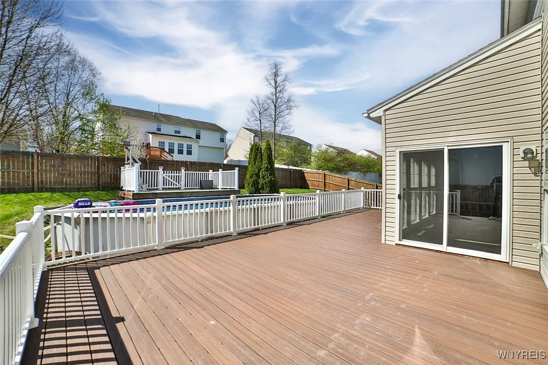 2224 Hunters Hollow Lane, Hamburg, New York 14085, Hamburg, New York 14085, 4 Bedrooms Bedrooms, 10 Rooms Rooms,3 BathroomsBathrooms,Residential,Closed,2224 Hunters Hollow Lane, Hamburg, New York 14085,0,B1603742