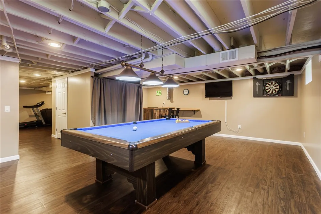 25 Selkirk Drive, Greece, New York 14626, Greece, New York 14626, 3 Bedrooms Bedrooms, 6 Rooms Rooms,1 BathroomBathrooms,Residential,Closed,25 Selkirk Drive, Greece, New York 14626,R1608429