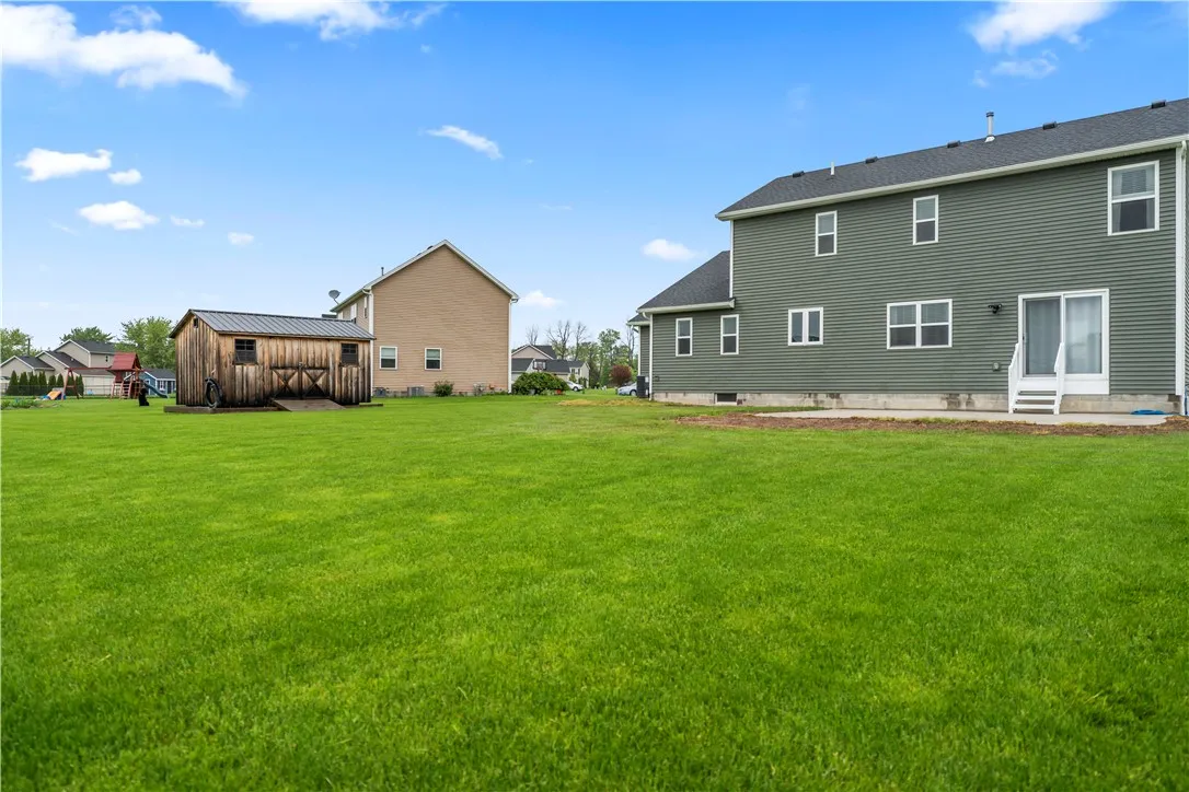 214 Blue Mountain Drive, Parma, New York 14468, Parma, New York 14468, 3 Bedrooms Bedrooms, 8 Rooms Rooms,2 BathroomsBathrooms,Residential,Closed,214 Blue Mountain Drive, Parma, New York 14468,R1608372